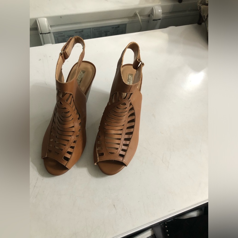 Women’s Audrey Brooke leather hippie sandals, Size 8, Super cute and sexy